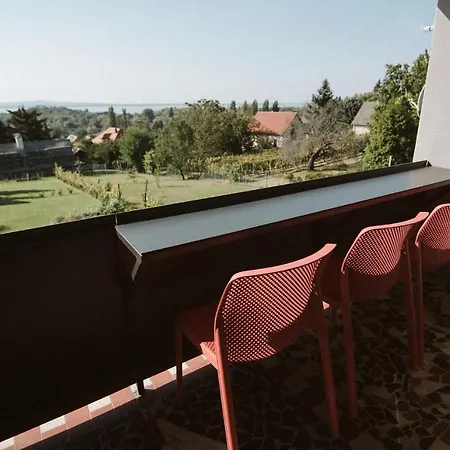 Сasa de vacaciones Víkendház